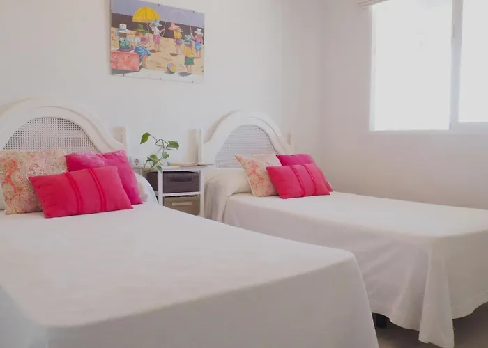 Paseo Del Rey - Fuengirola 2 Bedrooms Oceanfront Apartment