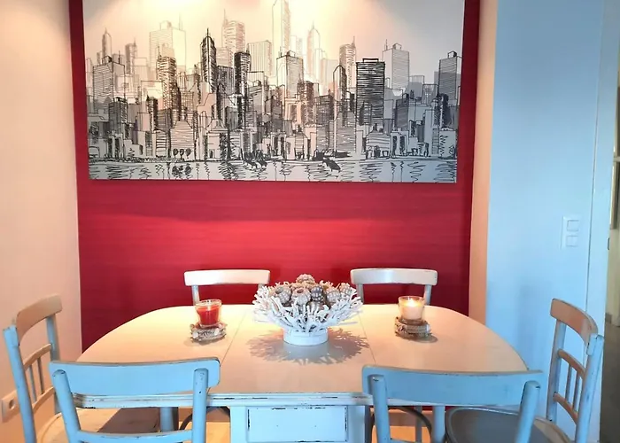Paseo Del Rey - Fuengirola 2 Bedrooms Oceanfront Apartment